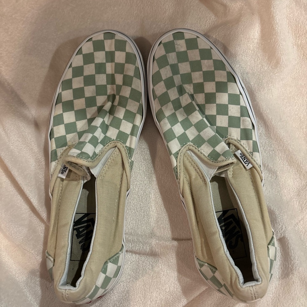 checkered vans